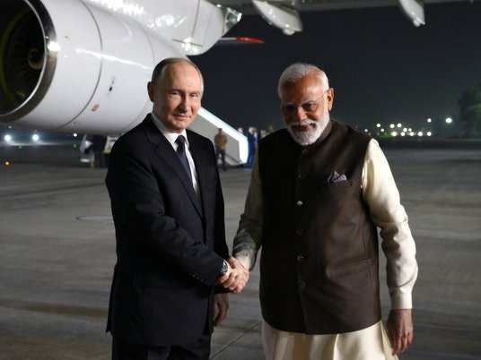 Президент РФ Владимир Путин и премьер-министр Индии Нарендра Моди
