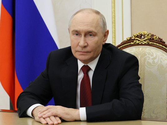 Путин призвал россиян проголосовать на выборах