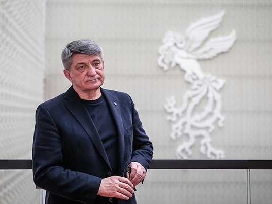 Александр Сокуров